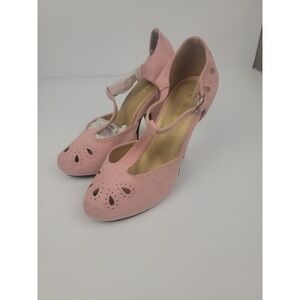 ModCloth The Zest Is History Mauve Pink T-Strap Laser Cut Heels Pumps Size 7 NEW